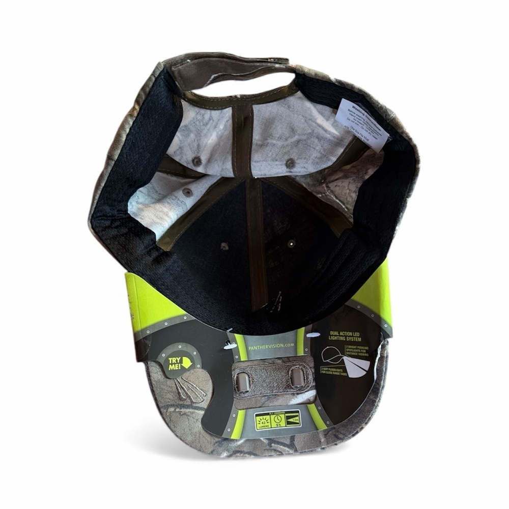 Realtree Camouflage Outdoor Powercap/hat with 4 LEDs - Picture 4 of 5